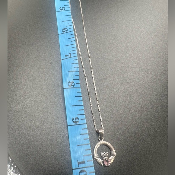 Sterling Silver Claddagh 18” Necklace - Picture 8 of 10